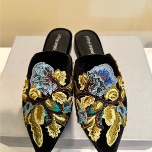 Elegant Black Embroidered Women's Mules